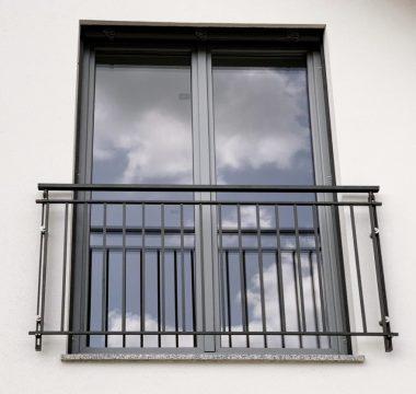 francoski-balkon-mnograje